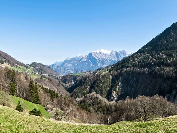 Appartementhaus Quadern (5 Wohnungen)