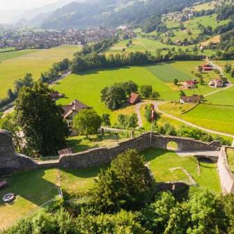 Gräpplang Castle ruins