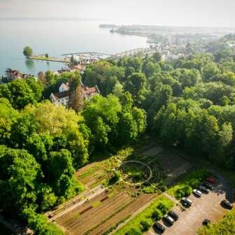 Schloss Wartegg mit Garten