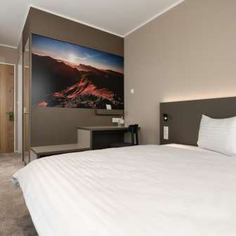 Modernes Doppelzimmer im b_smart motel