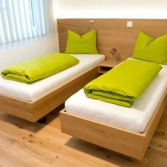 Double room with single beds
