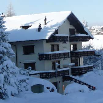 Haus Zur Föhre in winter