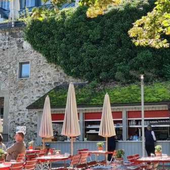 diessenhofen-restaurant-unterhof-rhein-gartenwirtschaft-september
