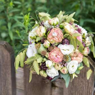 Flower Arrangement by Regis.Creativ.Art