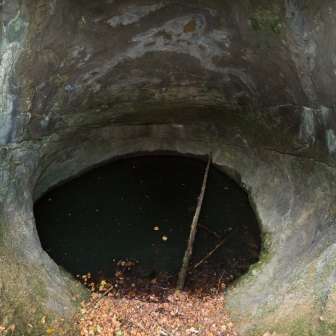 Ughürig Fountain