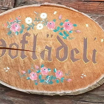 Schirmer's Farm Shop - Goldingertalbrättli Holz