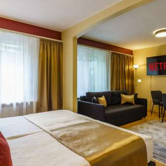 Zimmer für 4 Personen (auf Anfrage)