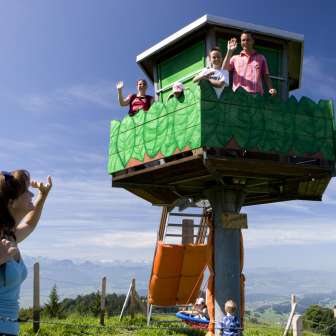 Aussichtsturm Bergstation Atzmännig