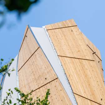 Turm auf Dux
