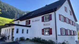 Aussenaufnahme des Berggasthaus Masescha