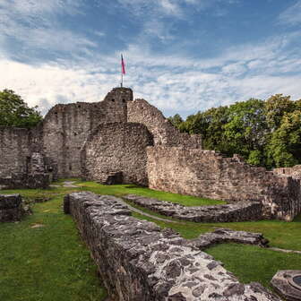Burgruinen Schellenberg