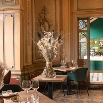 Elegant ambience in the Thalvie restaurant