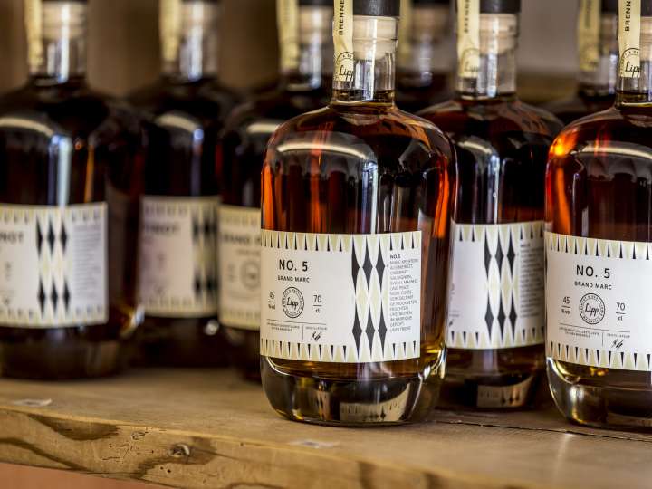 Lipp Weingut & Destillerie