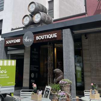 Exterior view of the Hoi shop in the Vaduz town